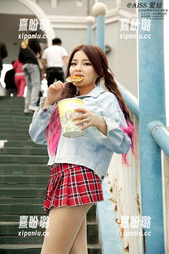 病入膏肓？爱丝写真集美丝病栋更新在即，快夸夸我恢复得好吗？
