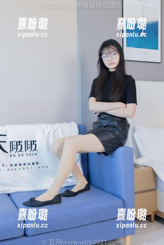BoBoSocks袜啵啵-甜甜圈 BoBoSocks袜啵啵 - “甜甜圈”最新图包:白棉袜,极致的无聊,个性从袜子开始!