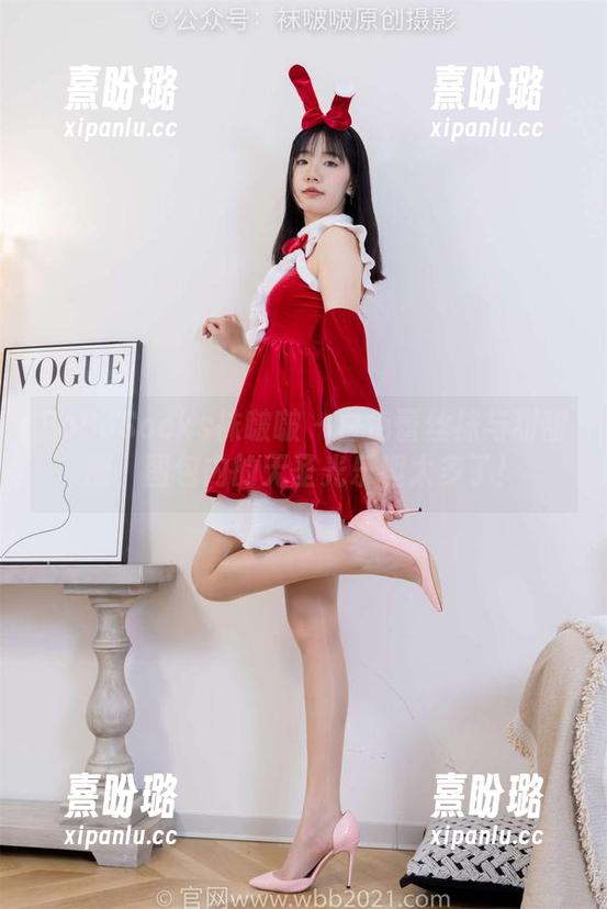 BoBoSocks袜啵啵-甜甜圈 BoBoSocks袜啵啵 - 白色蕾丝袜与甜甜圈,图包内的无圣光乐趣太多了!