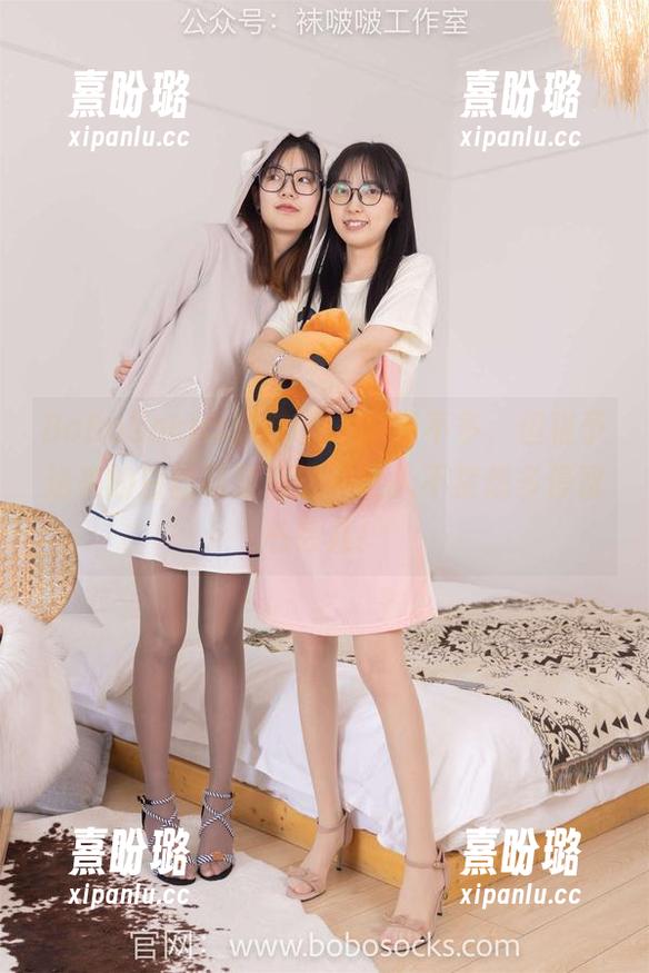 BoBoSocks袜啵啵-稚予 BoBoSocks袜啵啵 - 时间不多,但稚予送来的白丝花絮精选,让人不禁想多停留一会儿!