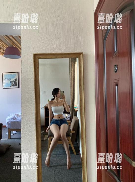 微密圈 - 一个Cool文茜，一条红裙，高清作品砸中我的心