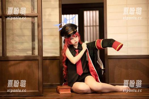 G44不会受伤 G44不会受伤带你逛碧蓝档案——猫冢响,图集里的猫咪她听见你吃零食的声音了吧。
