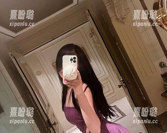 MIYA 微密圈 - 图丫!MIYA惹火红色的魅力,无论你存不存,我都是下载的头号粉!