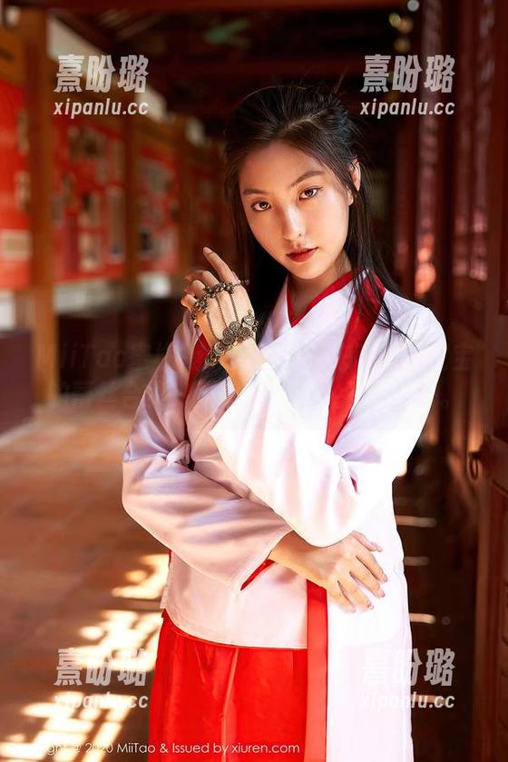 MiiTao蜜桃社-李宝宝 MiiTao蜜桃社 - 大家赶紧来瞧瞧李宝宝的蕾丝合集,不然我一个人看可不好。