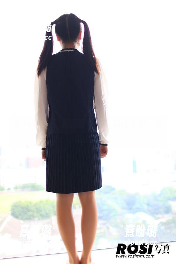 ROSI ROSI海边,那画面真是美得让人想一直凝视。