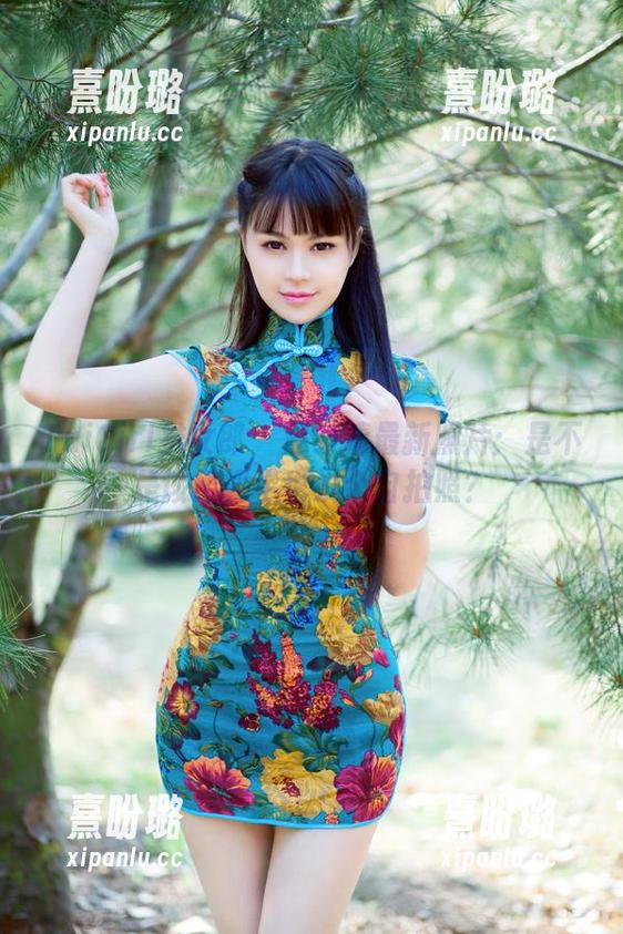 TuiGirl推女郎-赵纹清 TuiGirl推女郎 - 赵纹清最新照片:是不是该给奶牛也发个自拍照?