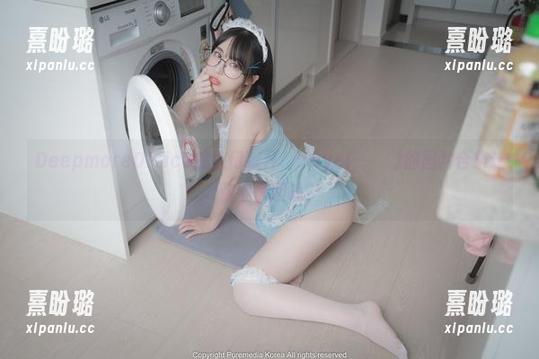 DeepmoreOffice的大门敞开，Uhye(이유혜)的图片合集让你心惊胆战？