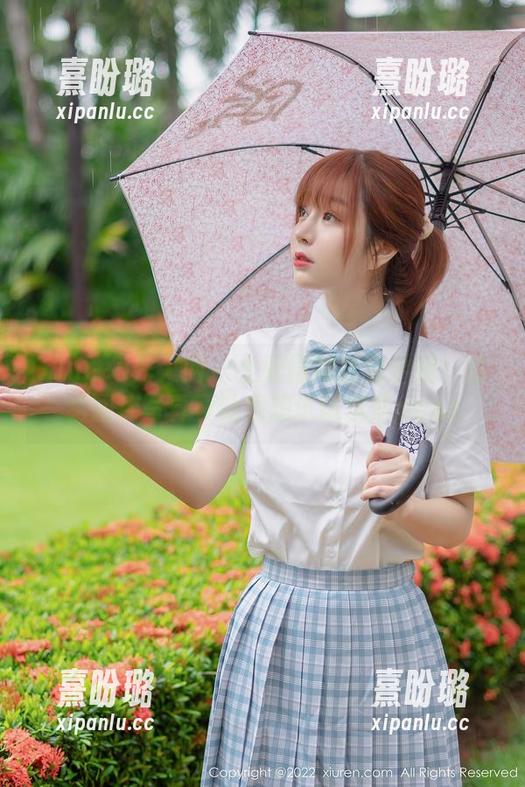 Xiuren秀人网-土肥圆矮挫穷 Xiuren秀人网 - 土肥圆矮挫穷学姐:这组图库写真真让我想试试这些pose
