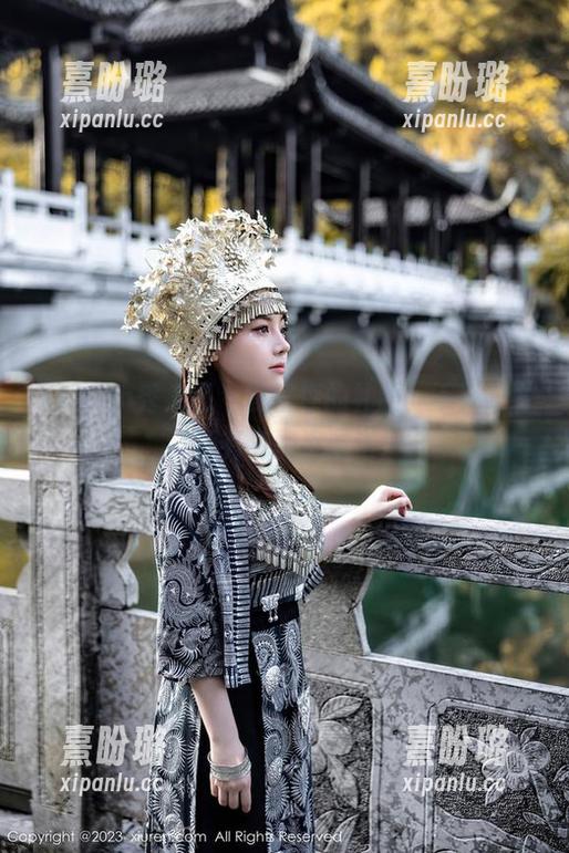 Xiuren秀人网-夏馨瑶 Xiuren秀人网 - 夏馨瑶的礼服,不只好看,还有免费资源送!