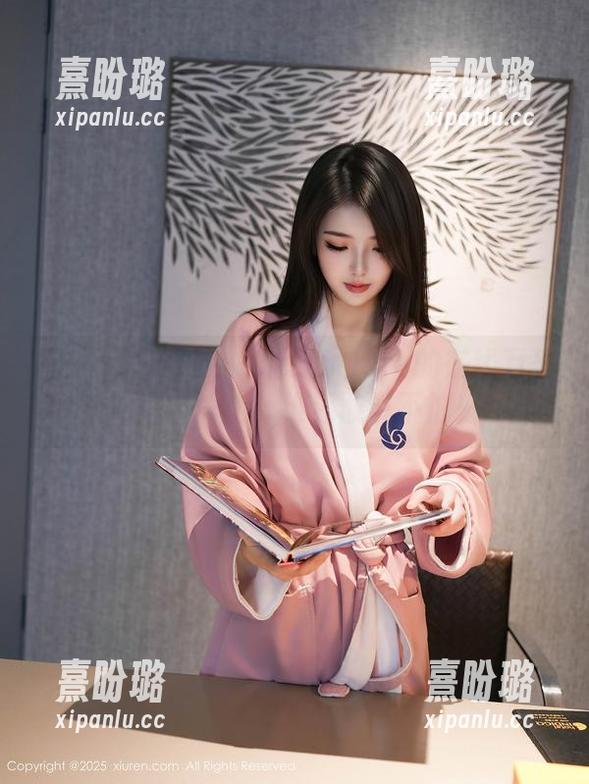 Xiuren秀人网-瑞莎Trista Xiuren秀人网 - 瑞莎Trista的在线万圣节:原图一出,谁还敢说不怕鬼?