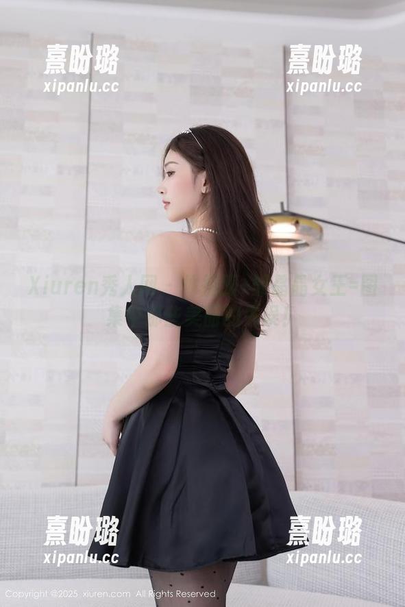 Xiuren秀人网-邹晶晶女王 Xiuren秀人网 - 体操服+邹晶晶女王=图集中那些美丽的失误!
