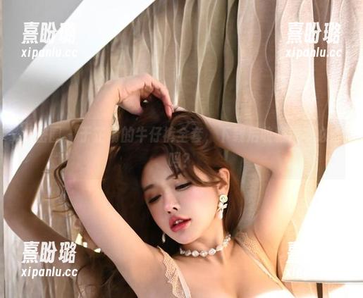 于芷晴 微密圈 - 于芷晴的牛仔裤全套,下载后收藏过冬必备吗?