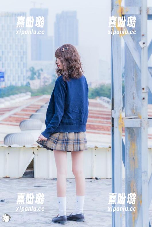 高清壁纸大赏，兔玩映画的蕾丝边黑裙，入围“我就想问这裙子是怎么回事？！”