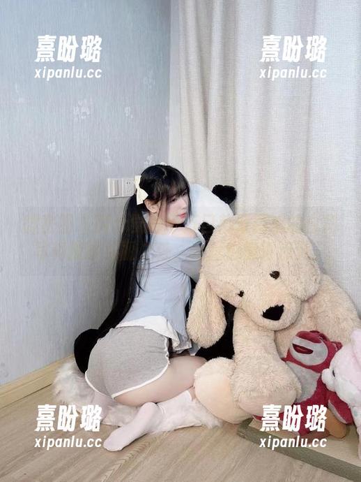 十万口草莓粥粥 微密圈 - 真心觉得十万口草莓粥粥的白裙写真没啥绚丽之处,网盘也懒得点开。