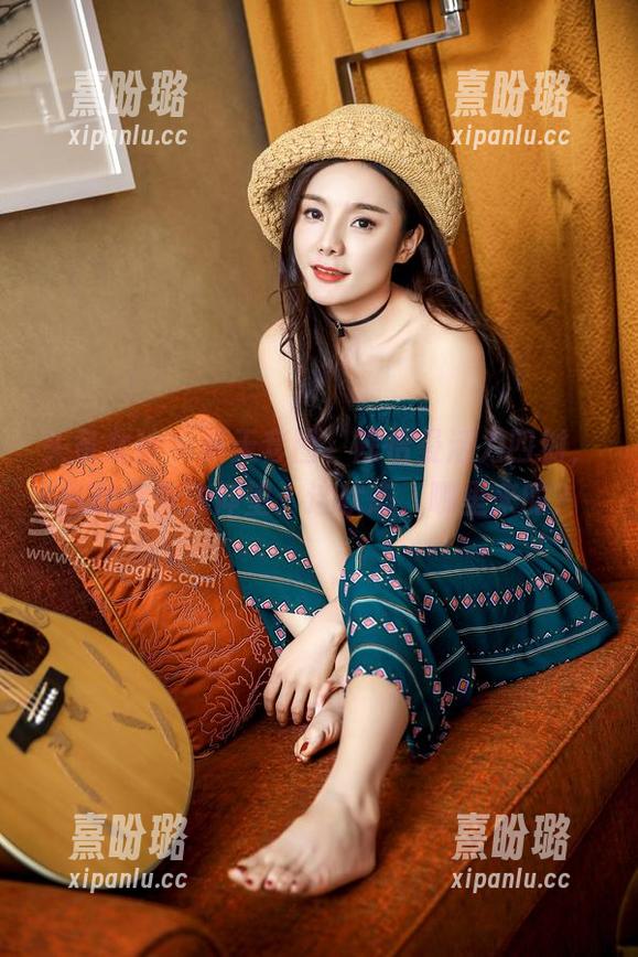 头条女神-陈怡曼 头条女神 - 夏天套图,陈怡曼活力四射,我就在旁边仰望:这状态,哪里来的?