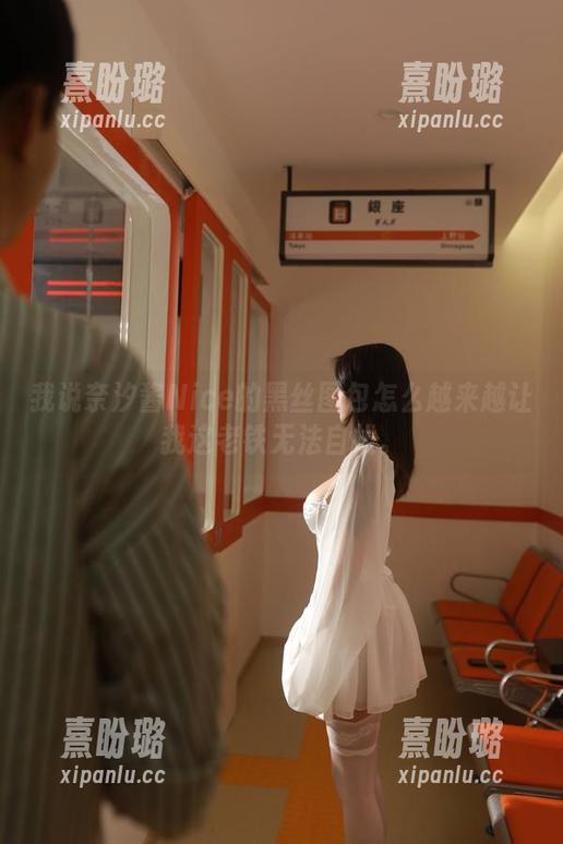 奈汐酱Nice 我说奈汐酱Nice的黑丝图包怎么越来越让我这老铁无法自拔。
