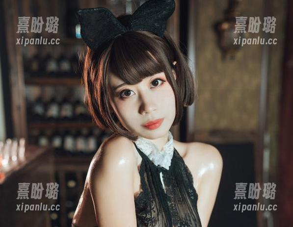 奈汐酱Nice 作品评测:奈汐酱Nice的小雏菊,画面倒是美得令人流口水,但这姿态…我在想啥呢?
