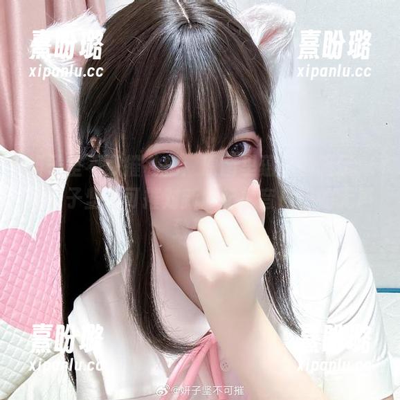 妍子坚不可摧 妍子坚不可摧私拍:原图里蕴藏的暗示,是妍子坚不可摧对新世纪福音战士的无声致敬?