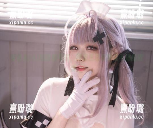 安食Ajiki 安食Ajiki的蕾丝写意,图册里透着微微不揭的俏皮。