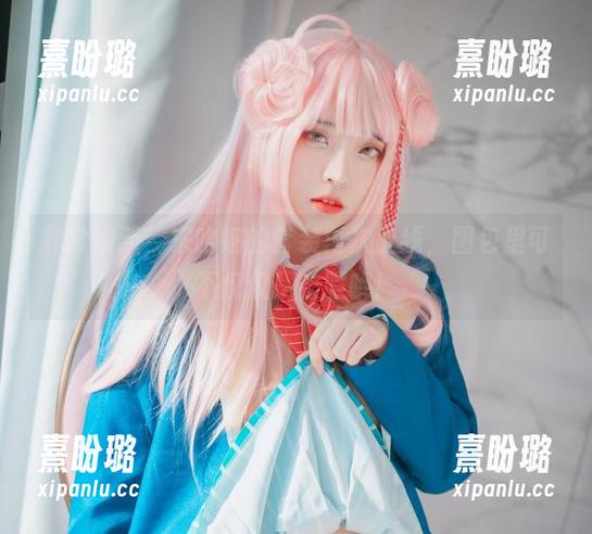 异常清新，宋哈娜的套装再次上线，图包里可不仅仅是衣服哦！