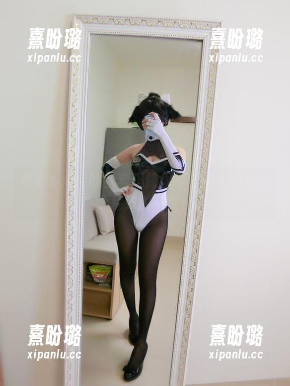 星野saori 星野saori的全套玛修周年礼服:果然是个精致的累赘!