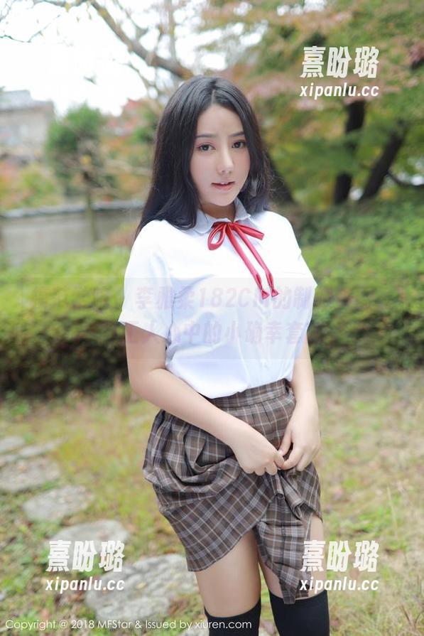 模范学院-李雅柔182CM 模范学院 - 李雅柔182CM的制服美图,打工人心中的小确幸套图