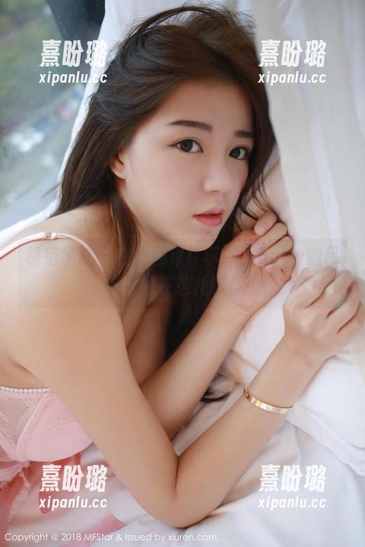 模范学院-李颖煊baby 模范学院 - 在线翻滚!李颖煊baby的吊带居然在这儿等你!