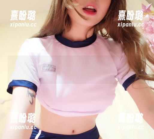 洛丽塔大哥 在洛丽塔大哥的镜下,蕾姆兔女郎化身为猎物,高清原图让人意欲不振!
