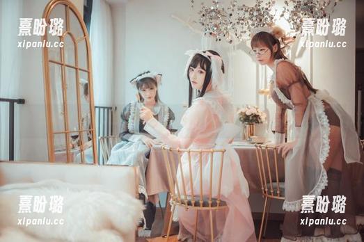 爱老师_PhD的写真集，油亮得让人反光，真不敢直视！