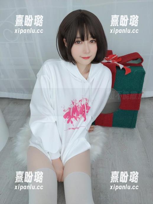 白银81 白银81的职业装在线:谁说上班不能撒点娇?