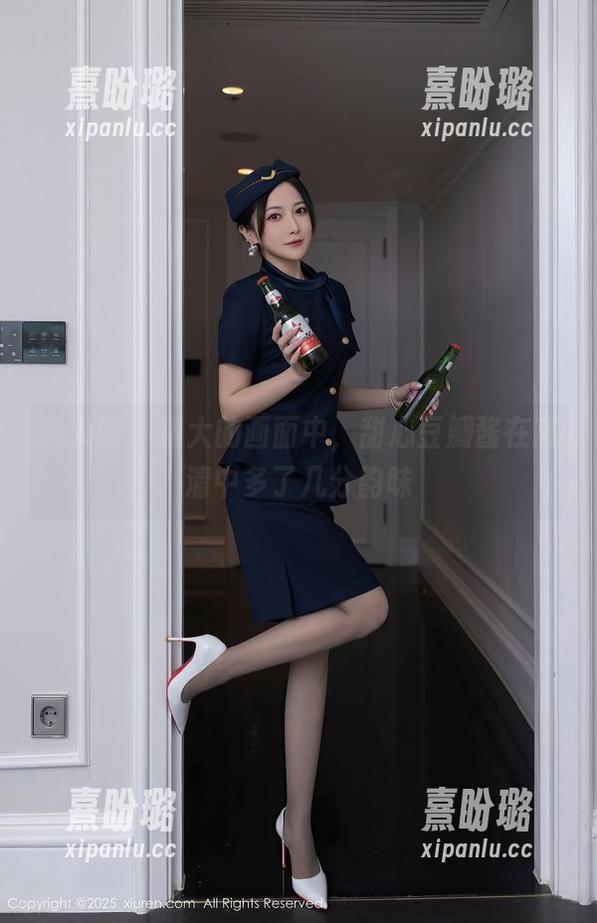 秀人网-豆瓣酱 秀人网 - 粗大的画面中,甜心豆瓣酱在高清中多了几分韵味