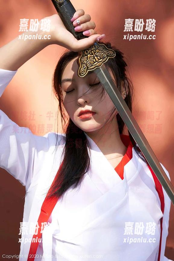 蜜桃社-许思铭 蜜桃社 - 牛!许思铭的少女看起来像喝了果汁的精灵,完美。看这图片,我都想画上去留个影了。