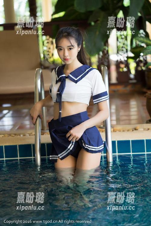 青豆客-沈梦瑶_Gcat 青豆客 - 想不明白为什么沈梦瑶_Gcat的灰丝写真集那么吸引,可能是那一抹不羁吧