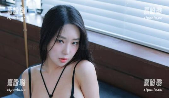 韩国CoCo 听说,获得免费作品的关键竟然是韩国CoCo的眼镜?