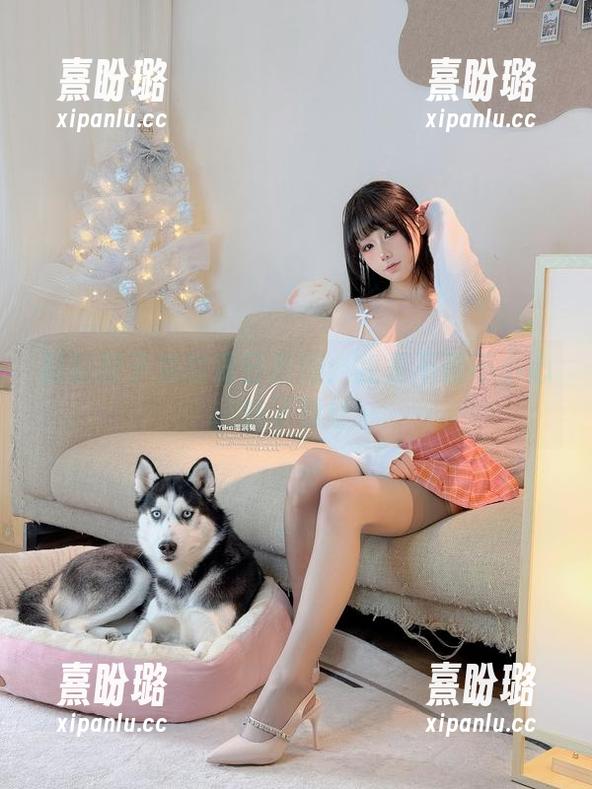 黏黏团子兔 黏黏团子兔的夏日美图:我是不是不小心成了粉丝